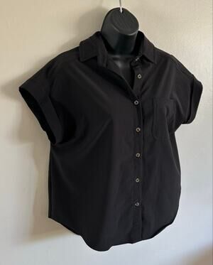 Albion Button Up Blouse Black Short Sleeve XS High Low